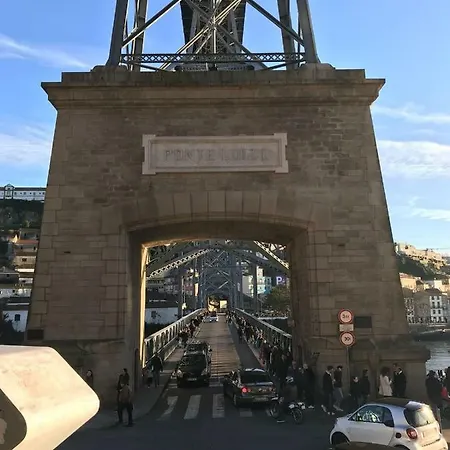 Porto, Costa Cabral Rooftop Appartement *